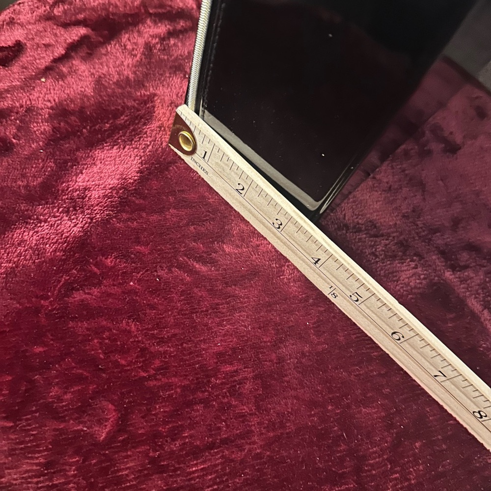 YSL Black Patent Leather Makeup Bag - Picture 2 of 7